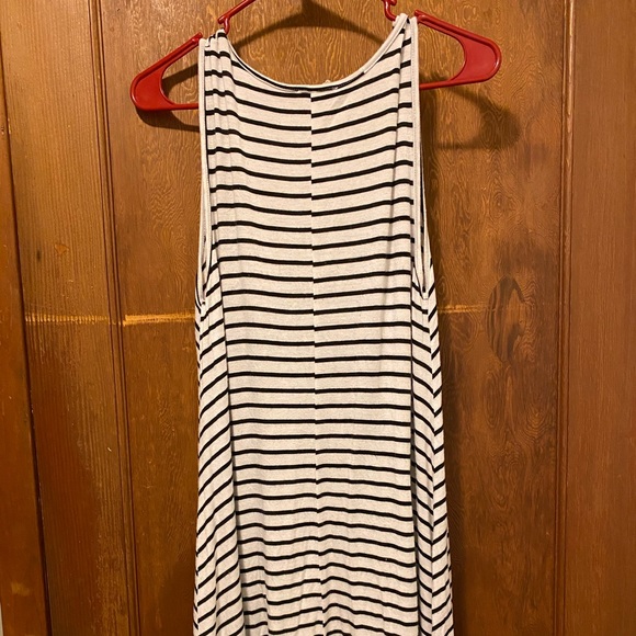 La Hearts Tshirt Dress - Picture 4 of 4